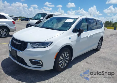 2024 Chrysler Pacifica Hybrid Select из США, поврежденный, VIN 2C4RC1S73RR121848
